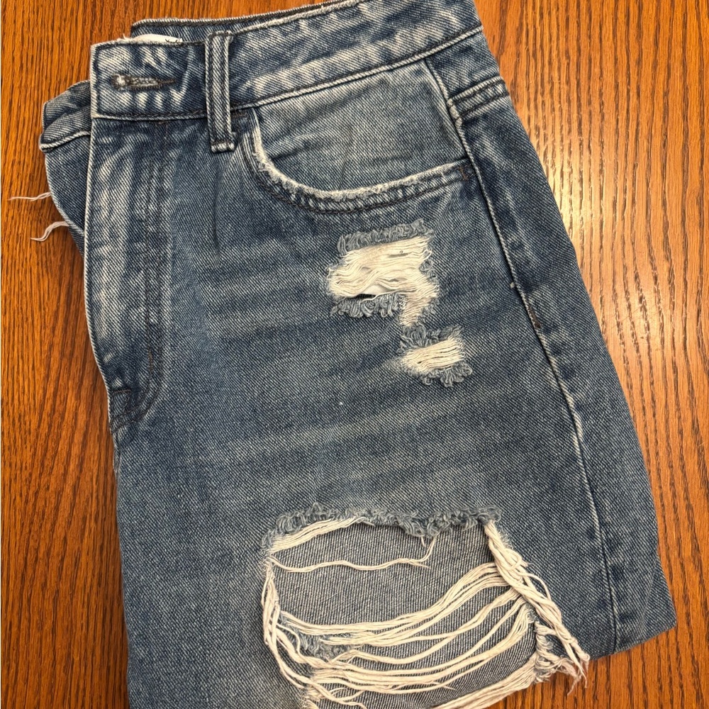 Straight Leg Distressed Jeans